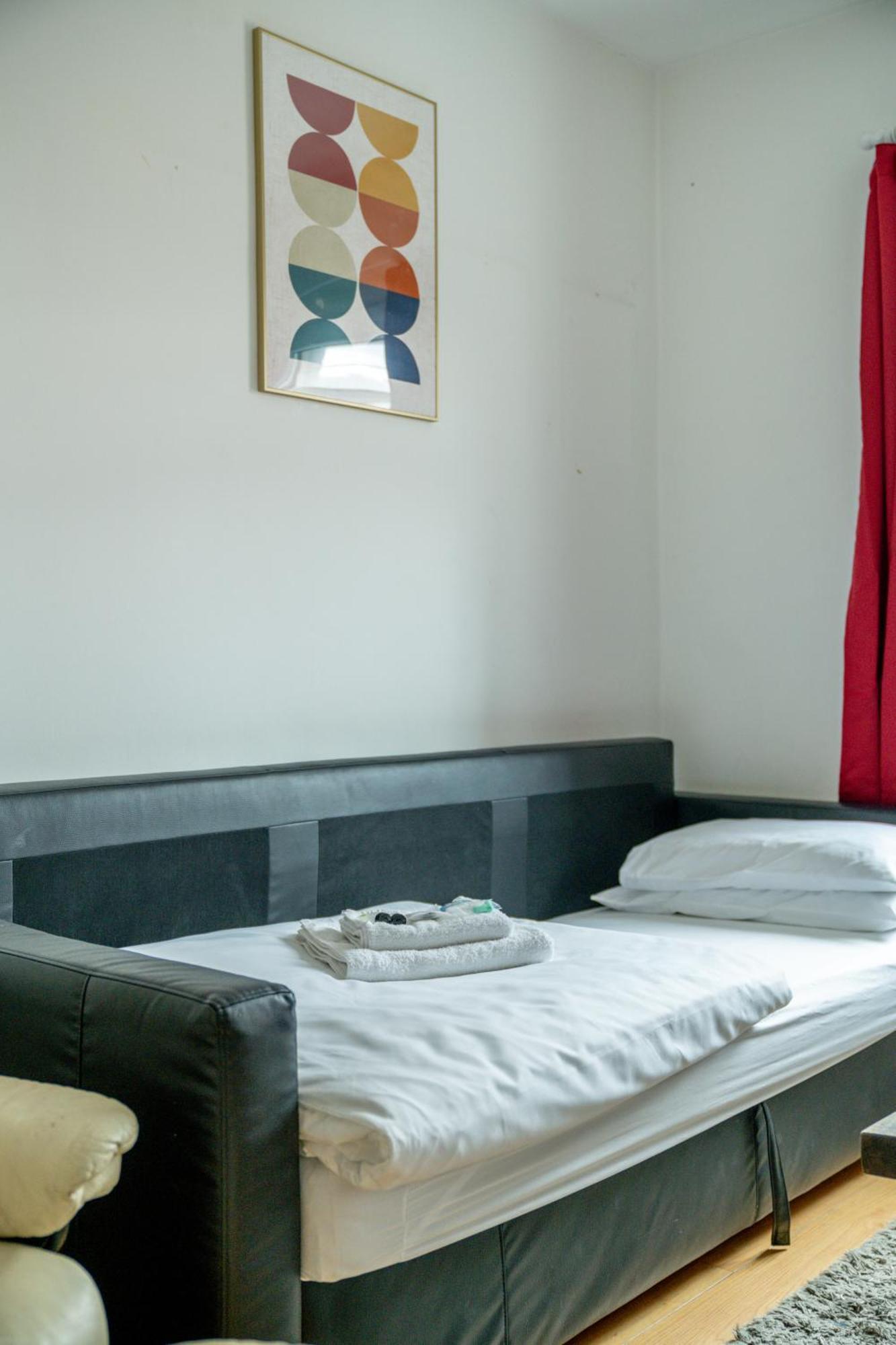 Carnaby & Oxford Street - Central Soho - One Bedroom - Double Bed & Sofabed London Kültér fotó