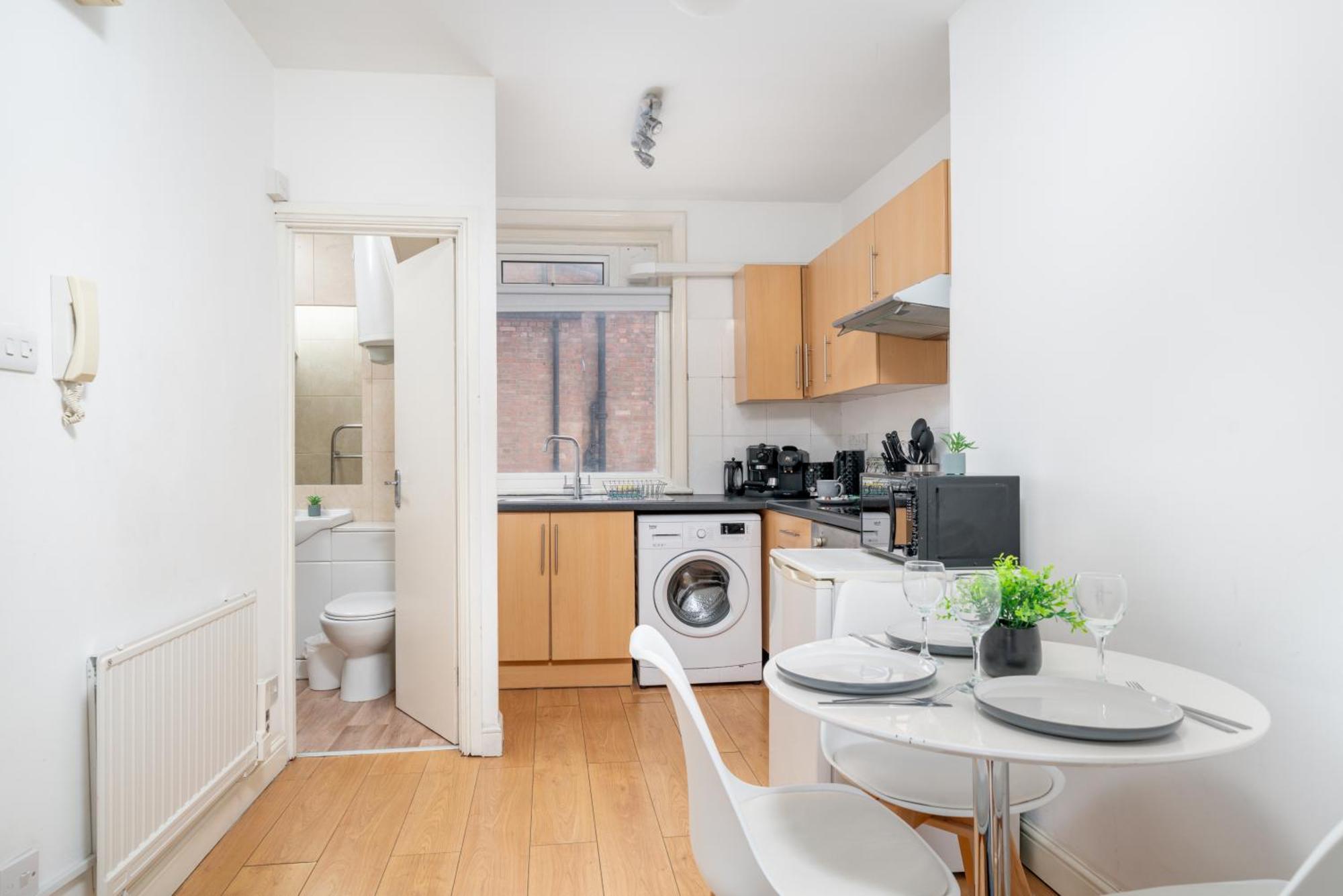 Carnaby & Oxford Street - Central Soho - One Bedroom - Double Bed & Sofabed London Kültér fotó